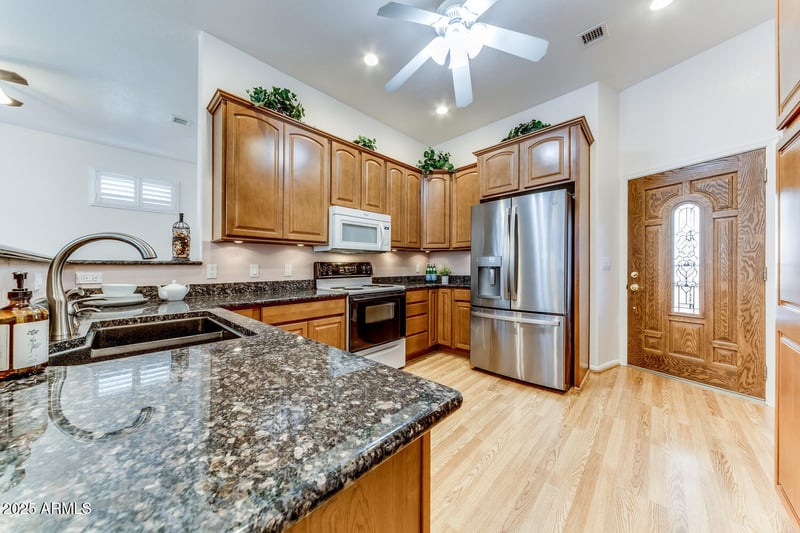 17200 Bell Rd #1309, Surprise, AZ 85374