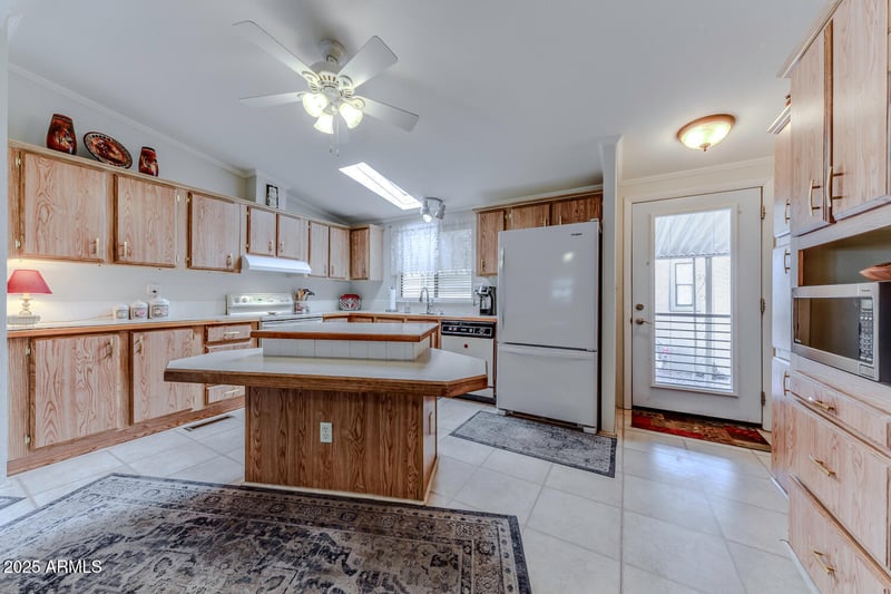 17200 Bell Rd #1549, Surprise, AZ 85374