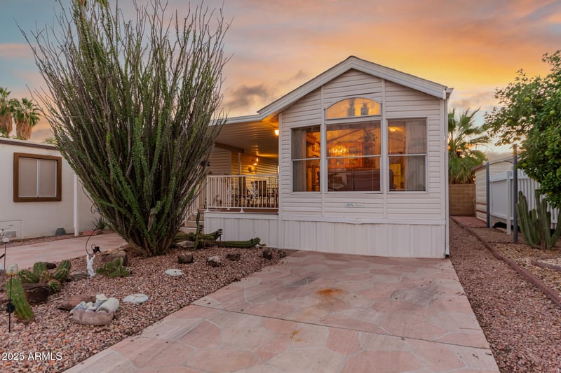 17200 Bell Rd #17, Surprise, AZ 85374