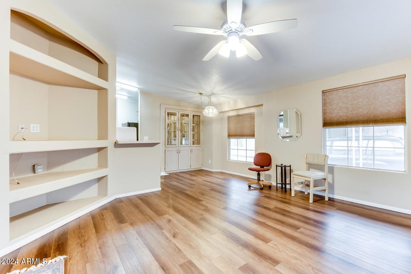 17200 Bell Rd #1740, Surprise, AZ 85374