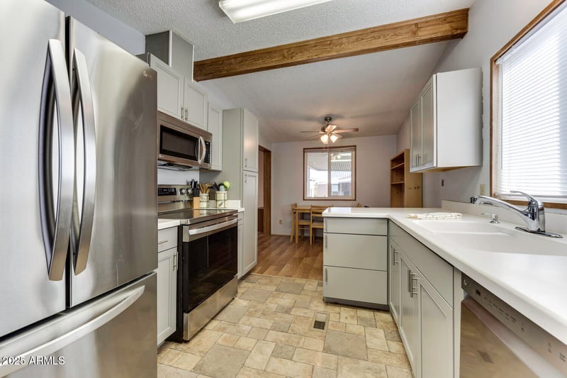 17200 Bell Rd #1745, Surprise, AZ 85374