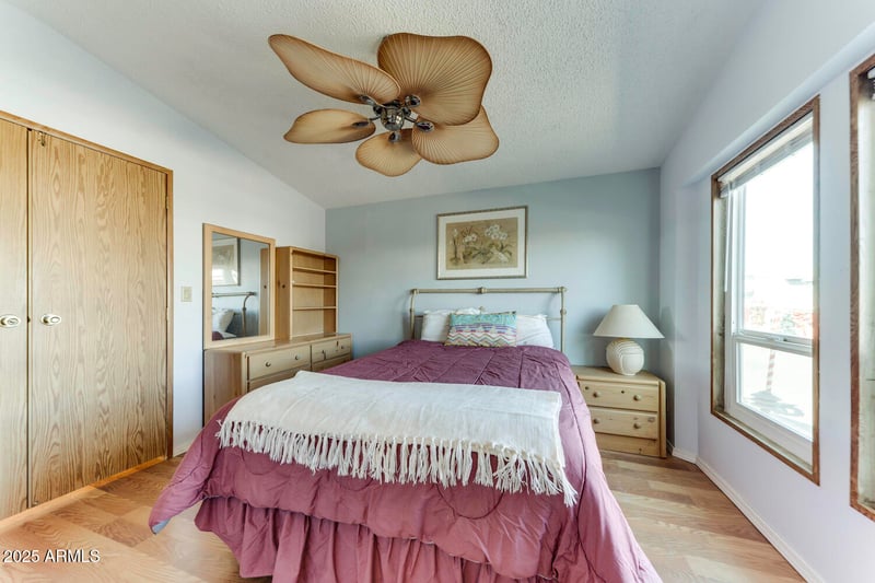 17200 Bell Rd #1745, Surprise, AZ 85374