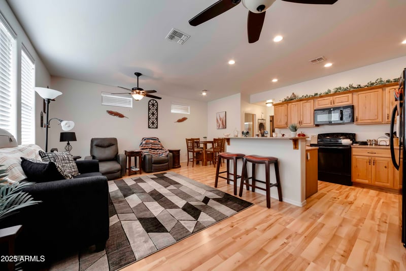 17200 Bell Rd #1779, Surprise, AZ 85374