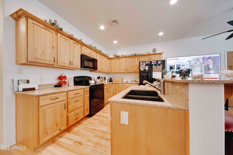 17200 Bell Rd #1779, Surprise, AZ 85374