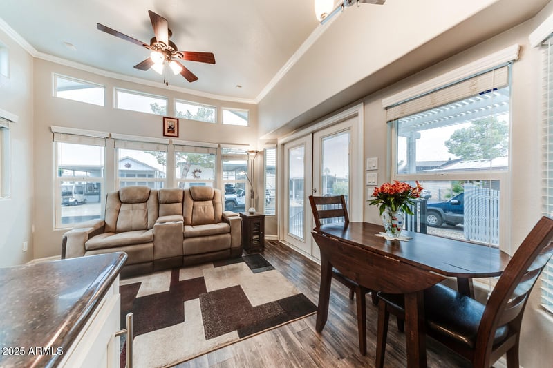 17200 Bell Rd #196, Surprise, AZ 85374