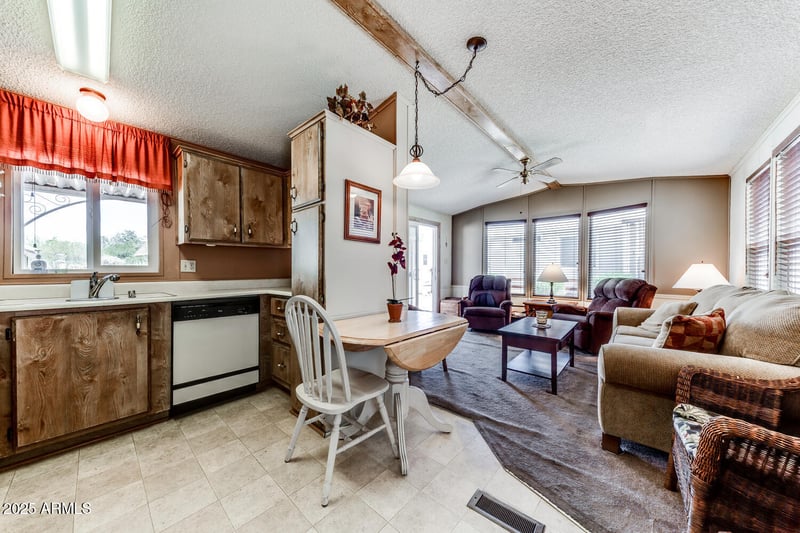 17200 Bell Rd #2162, Surprise, AZ 85374