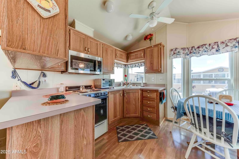 17200 Bell Rd #522, Surprise, AZ 85374