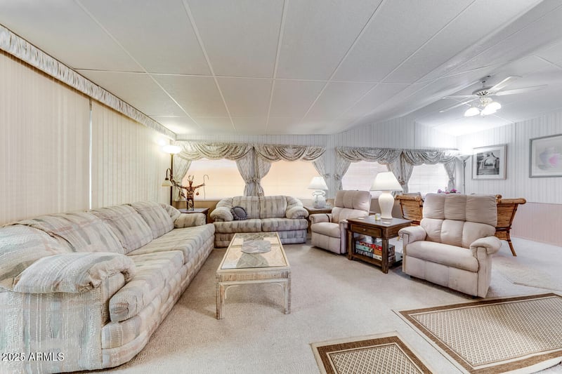 17200 Bell Rd #613, Surprise, AZ 85374