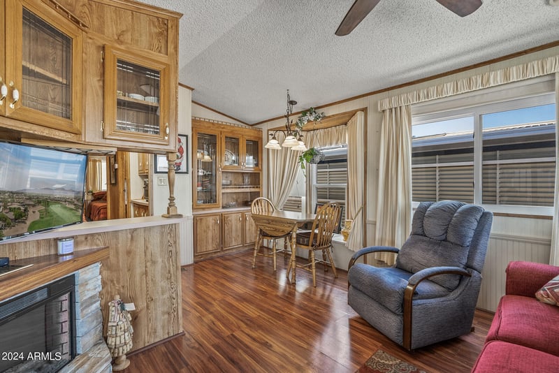 17200 Bell Rd #624, Surprise, AZ 85374