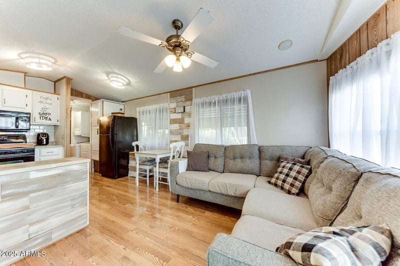 17200 Bell Rd #64, Surprise, AZ 85374