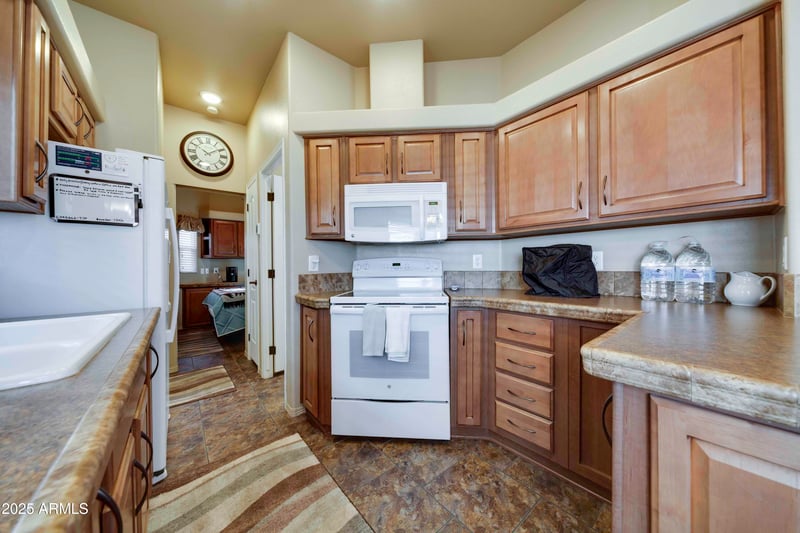 17200 Bell Rd #817, Surprise, AZ 85374