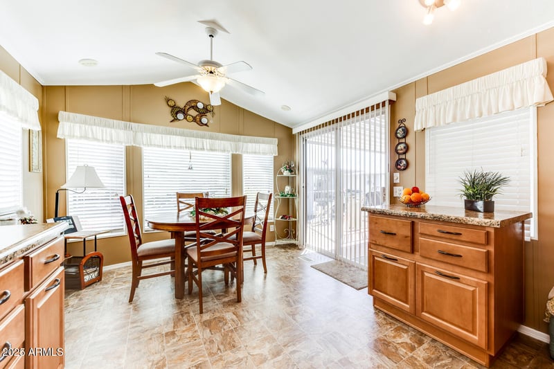 17200 Bell Rd #866, Surprise, AZ 85374