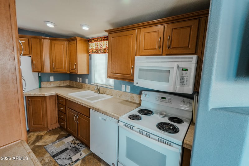 17200 Bell Rd #915, Surprise, AZ 85374