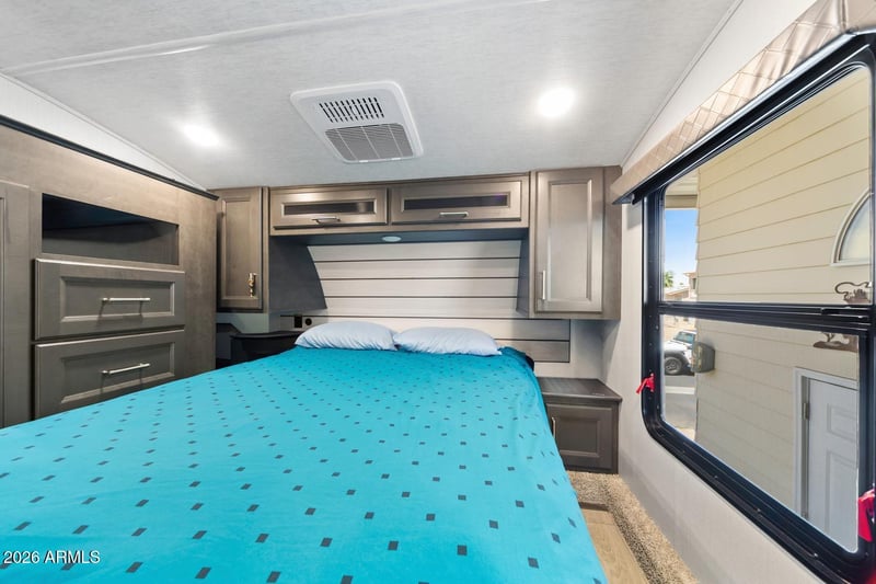 17200 Bell Rd #1042, Surprise, AZ 85374