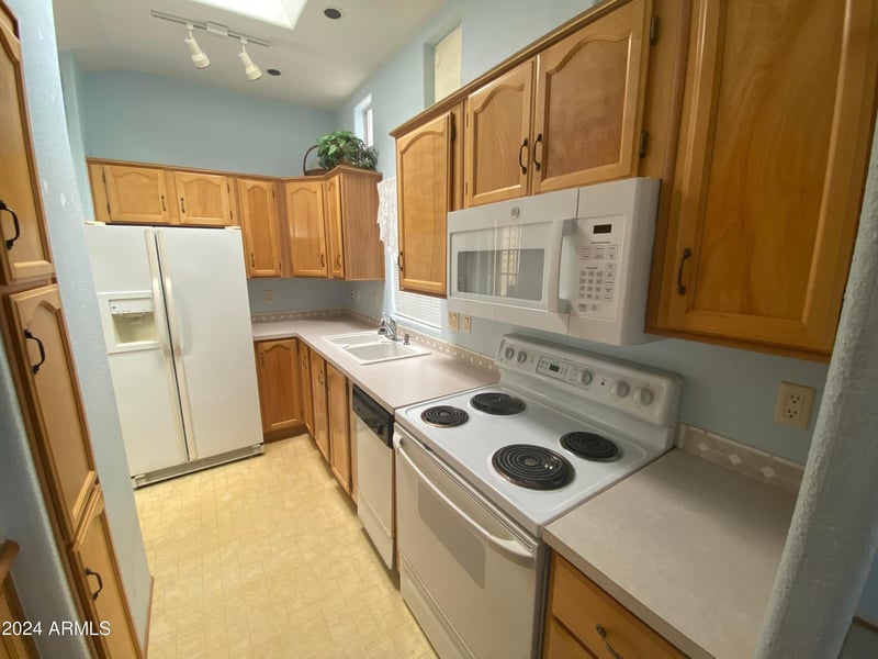 17200 W Bell Rd #1476, Surprise, AZ 85374