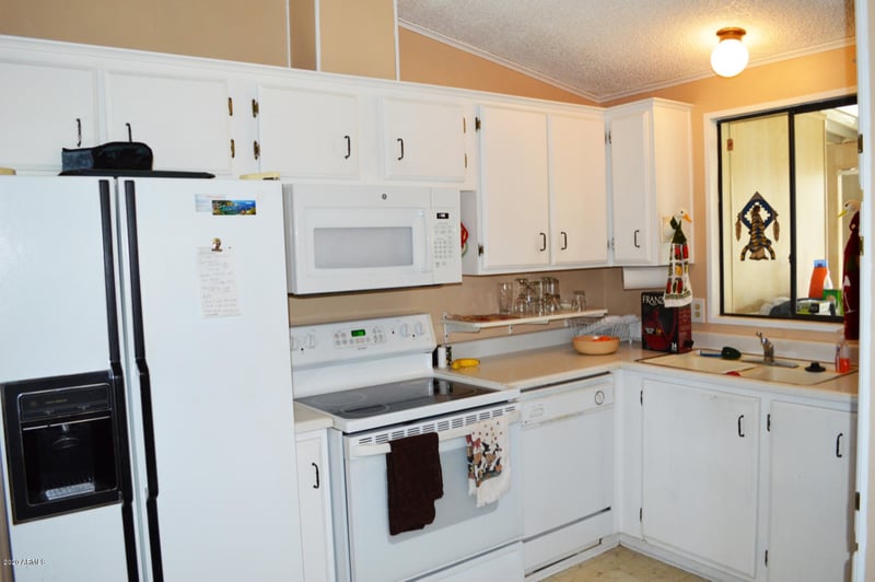 17200 W Bell Rd #2215, Surprise, AZ 85374