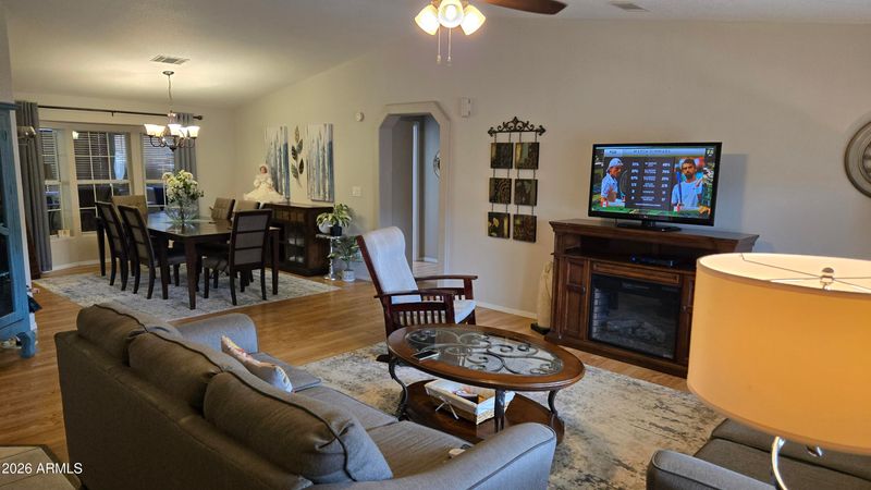 17200 W Bell Rd #2319, Surprise, AZ 85374