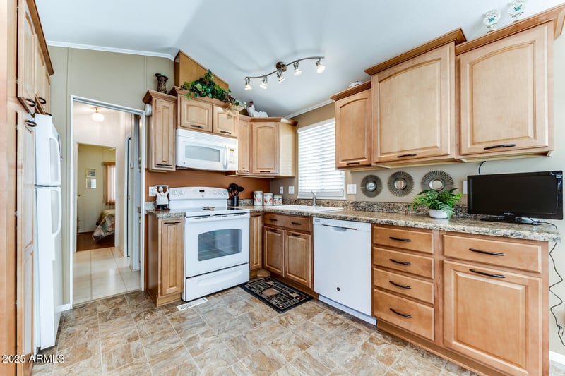 17200 W Bell Rd #866, Surprise, AZ 85374