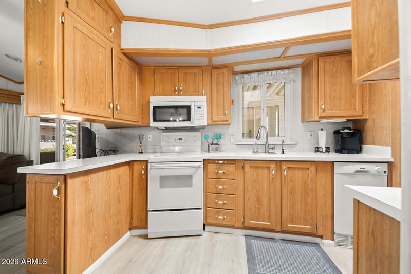 17200 Bell Rd #997, Surprise, AZ 85374