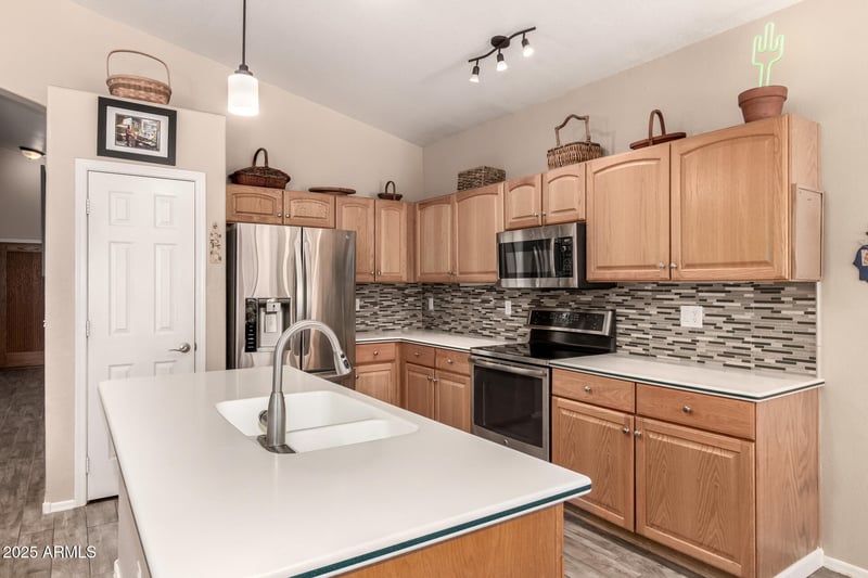 17201 Hillcrest Dr, Fountain Hills, AZ 85268