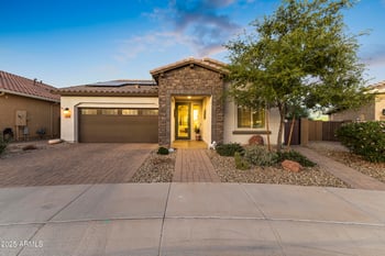 17204 Artemisa Ave, Surprise, AZ 85387