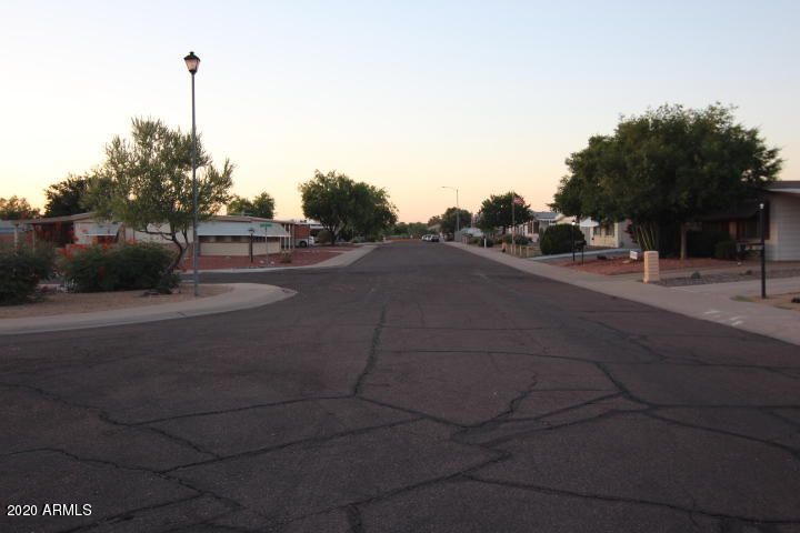 17205 N 66th Ave #32, Glendale, AZ 85308