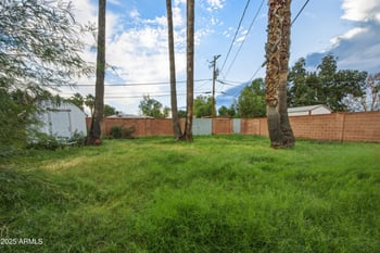 1721 Berridge Ln, Phoenix, AZ 85015