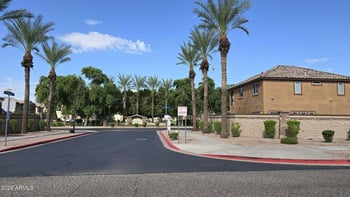 1721 N 77th Dr, Phoenix, AZ 85035