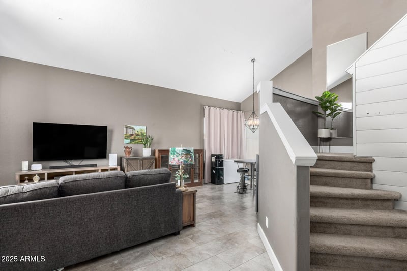 1721 South Fork Dr, Phoenix, AZ 85045