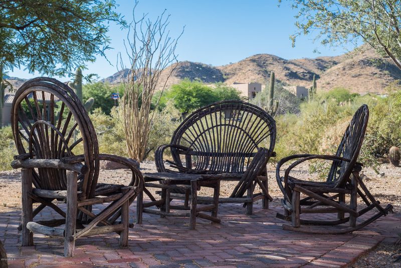 1721 W Pearce Rd, Phoenix, AZ 85041