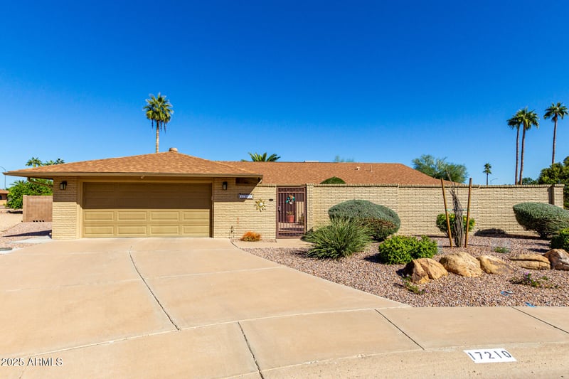 17210 131st Dr, Sun City West, AZ 85375