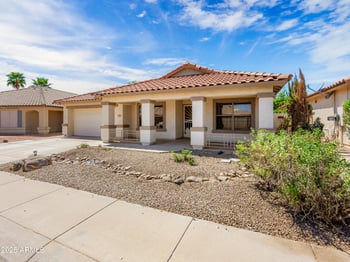 17210 Cassi Dr, Surprise, AZ 85374