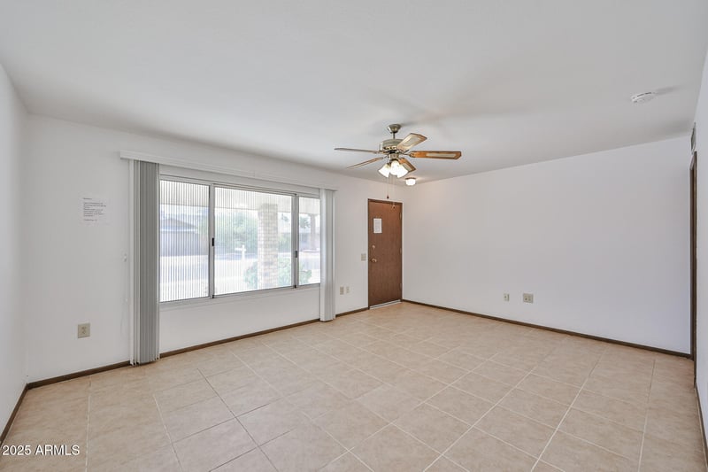 17211 Palo Verde Dr, Sun City, AZ 85373