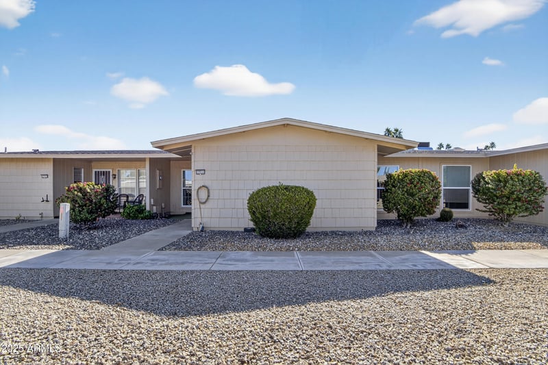 17211 Pinion Ln, Sun City, AZ 85373