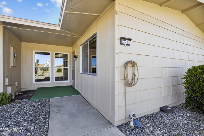 17211 Pinion Ln, Sun City, AZ 85373