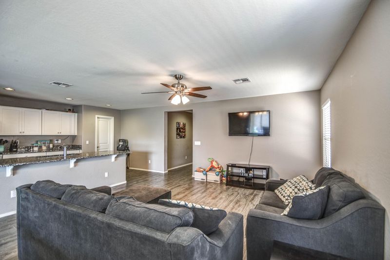 17211 W Gibson Ln, Goodyear, AZ 85338