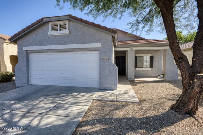 17211 Saguaro Ln, Surprise, AZ 85388