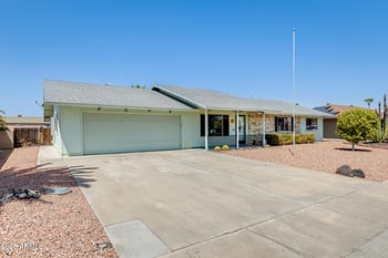 17214 Foothills Dr, Sun City, AZ 85373