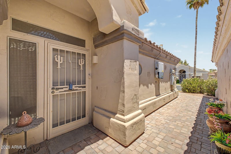 17216 N Winding Trl, Surprise, AZ 85374