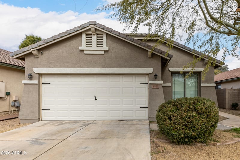 17218 W Smokey Dr, Surprise, AZ 85388