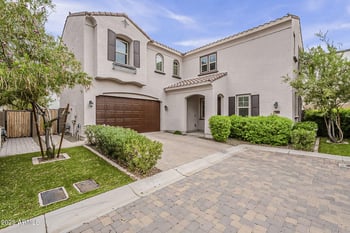 17219 10th St, Phoenix, AZ 85022