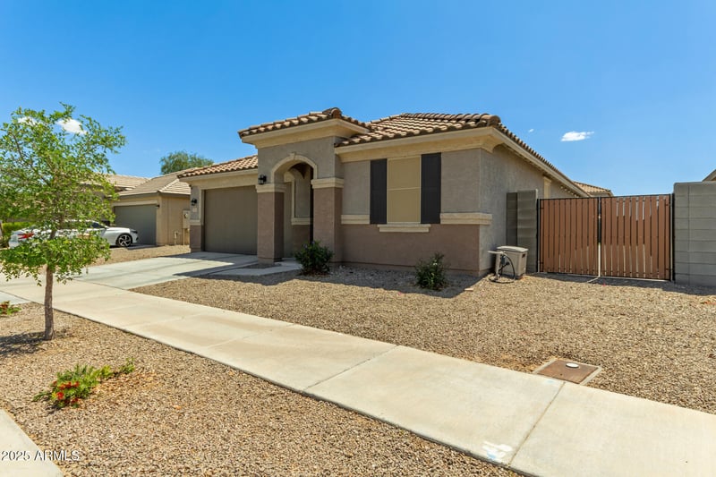 17219 Gibson Ln, Goodyear, AZ 85338