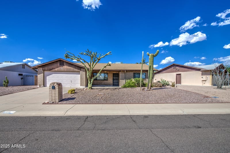 1722 15th Ln, Apache Junction, AZ 85120