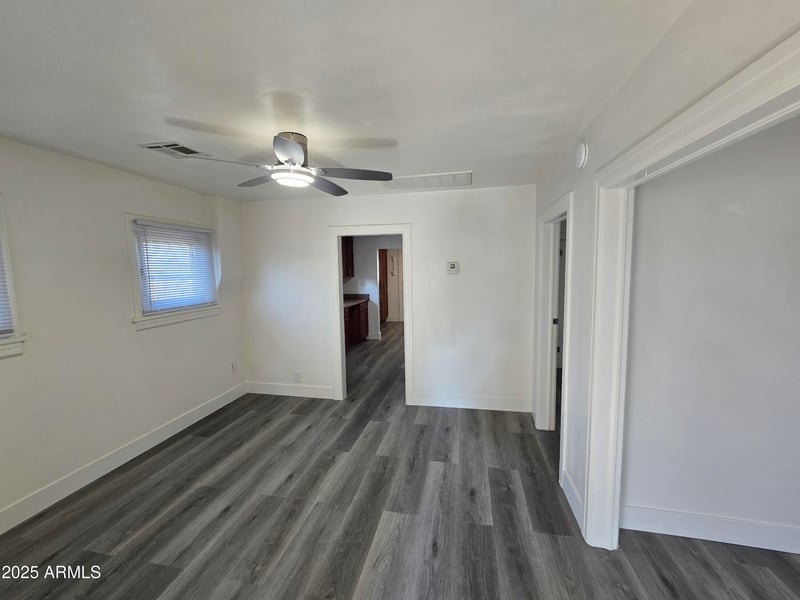 1722 Hadley St, Phoenix, AZ 85007