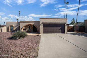1722 Saint Moritz Ln, Phoenix, AZ 85023
