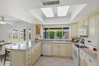 17220 36th Ln, Glendale, AZ 85308