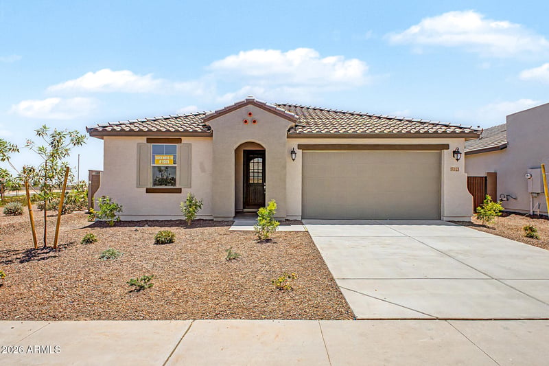 17223 Saguaro Vista Dr, Surprise, AZ 85387