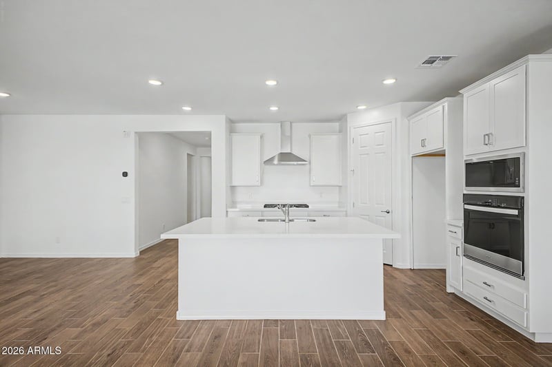 17223 Saguaro Vista Dr, Surprise, AZ 85387
