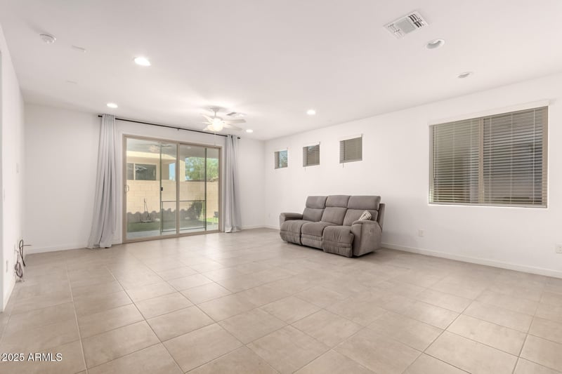 17224 La Luz Rd, Surprise, AZ 85387