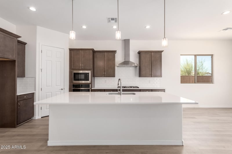 17225 Calle Lejos --, Surprise, AZ 85387